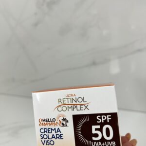 Protección de 50 Spf Retinol +UVB facial ácido hialuronico.