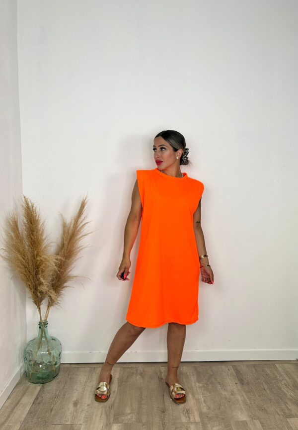Vestido hombreras flúor - Imagen 2