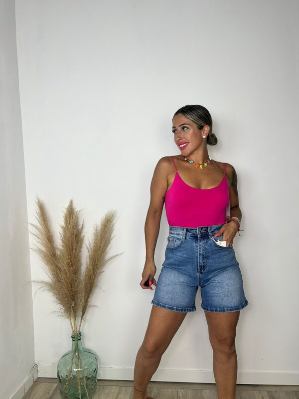 Top tirantas Madelene