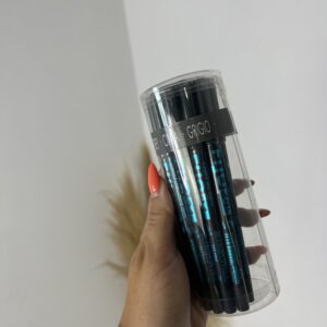 Lápiz de ojos permanentes gris oscuro
