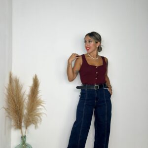 Chaleco botones dorados