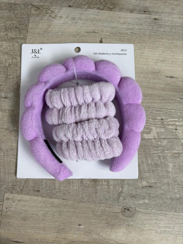 Diadema para el maquillaje y muñequeras