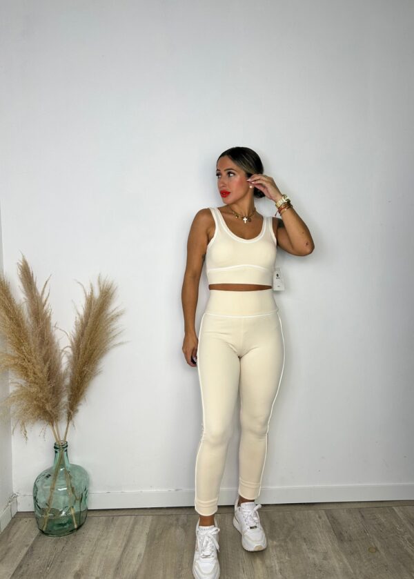 Conjunto Deportivo Ana