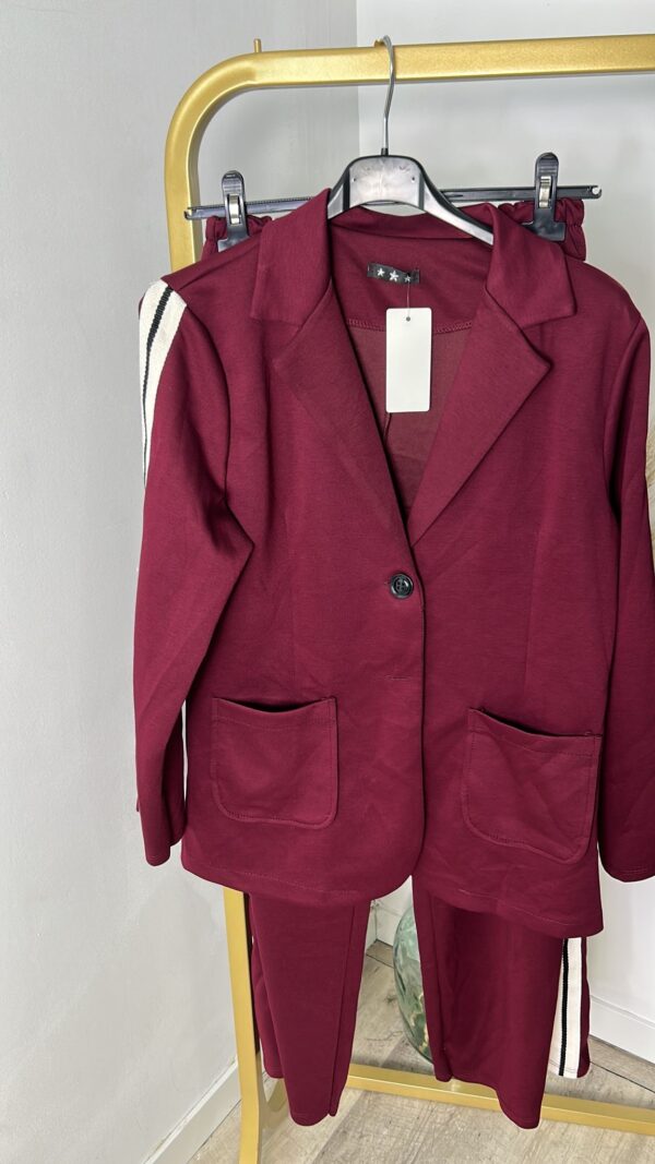 Traje sport Zoe - Imagen 3