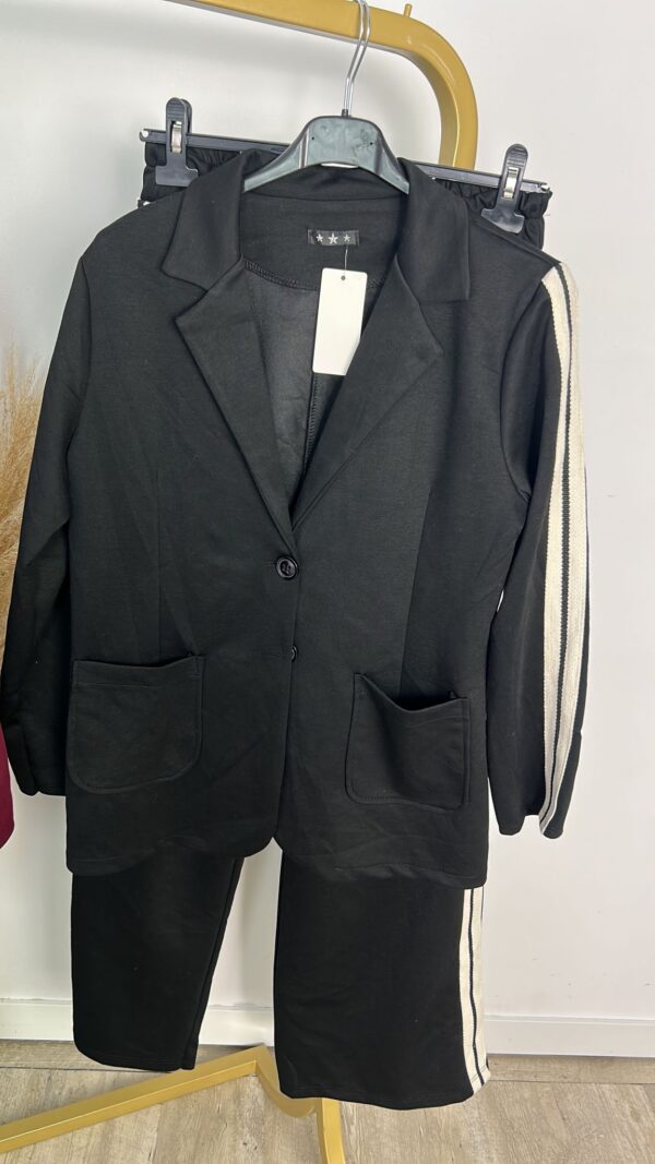 Traje sport Zoe - Imagen 2