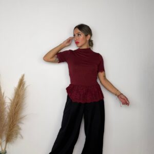 Camiseta  encaje pegada